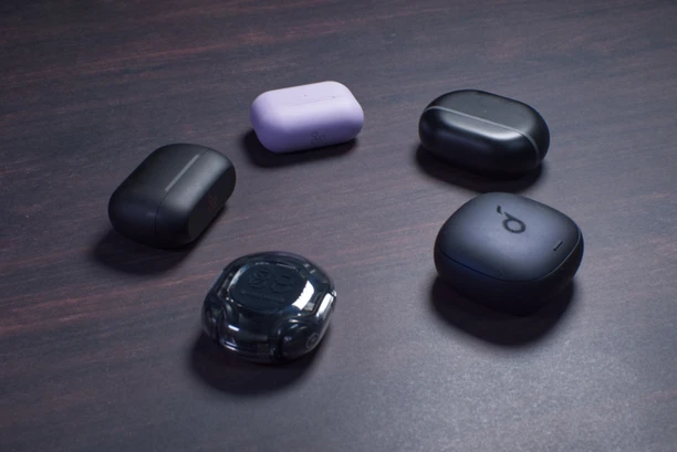 【持ちすぎ？】ワイヤレスイヤホンを複数持ちするメリットと使い分け方を紹介