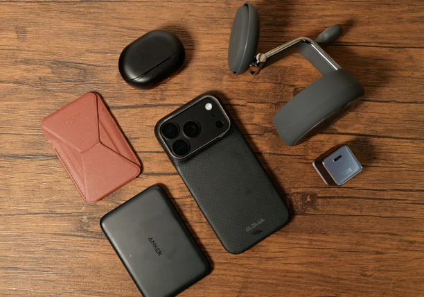 【iPhone 18 Pro】実用性重視の僕が使っているアクセサリー・ガジェット