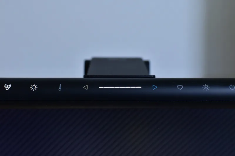 BenQ ScreenBar Proの明るさバー表示(別の設定)