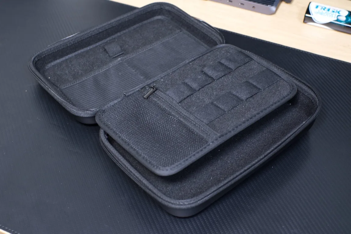 【ProCase ガジェットポーチ】数日間の宿泊に便利な大きめのガジェットポーチをレビュー