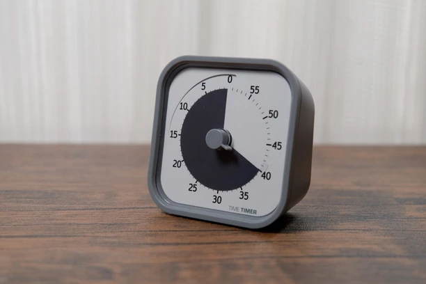 【Time Timer】アナログ式かつ静音設計の学習用タイマーをレビュー