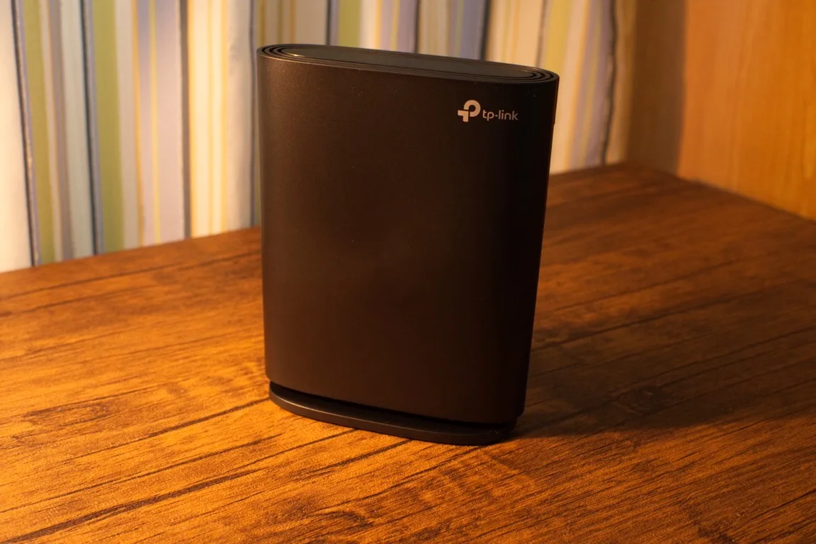 【TP-Link Archer AX23V】コンパクトで初心者でも気軽に設置できるルーターをレビュー