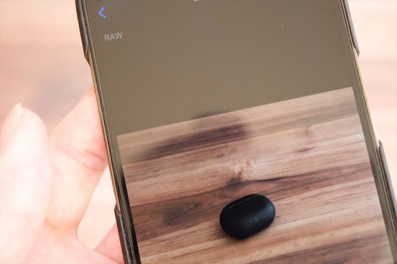 iPhone内で手軽にRAWデータを扱える