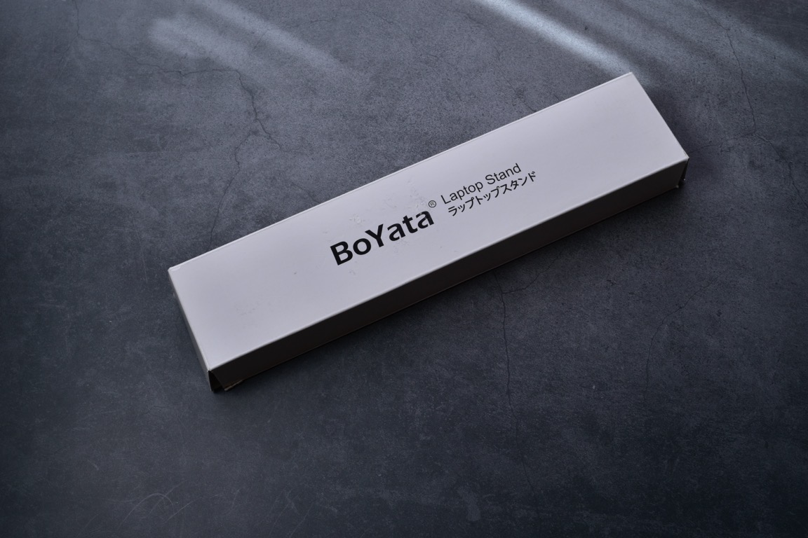 Boyata 折りたたみ式スタンド