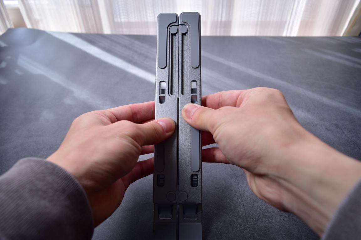 Boyata 折りたたみ式スタンド